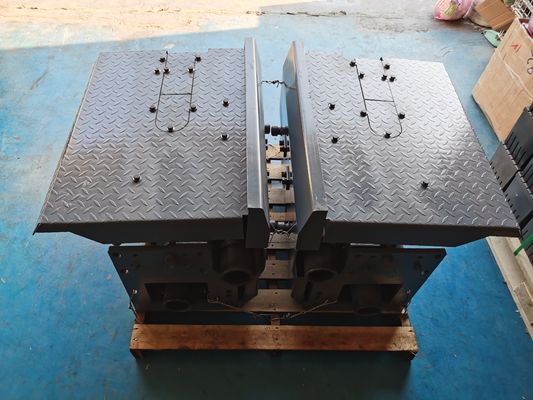 S1800-3 S1600-3 Система виброрейки в сборе Узел плиты виброрейки для асфальтоукладчиков шириной 0,75 м